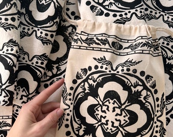 Blomstre Tea Towel Gift Set - Toallas de algodón impresas a mano con saco de muselina Cinch - Diseño de patrón original