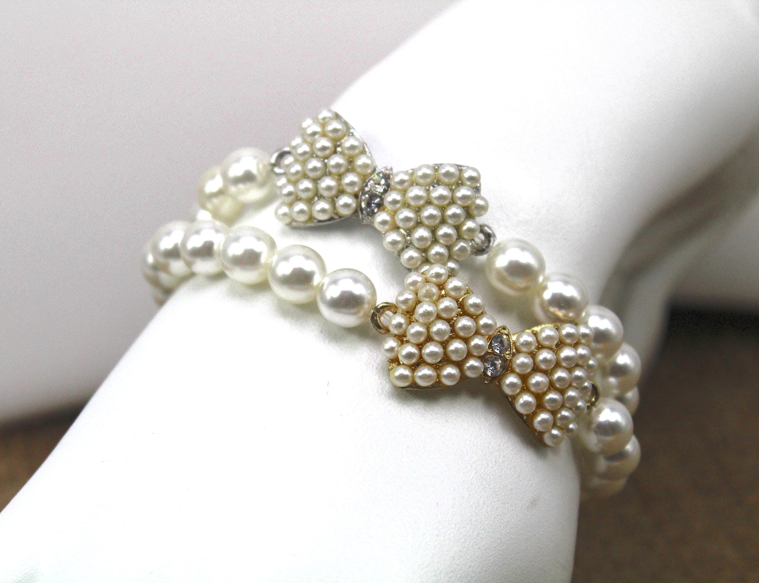 Pearl Bow Stretch Bracelet, Pearl Glam Bracelet, Glass Pearl Bracelet, Women's Stretch Bracelet,