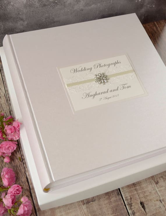 Personalised Traditional Wedding Glitter Photo Album Gift 200 6x4 Photos