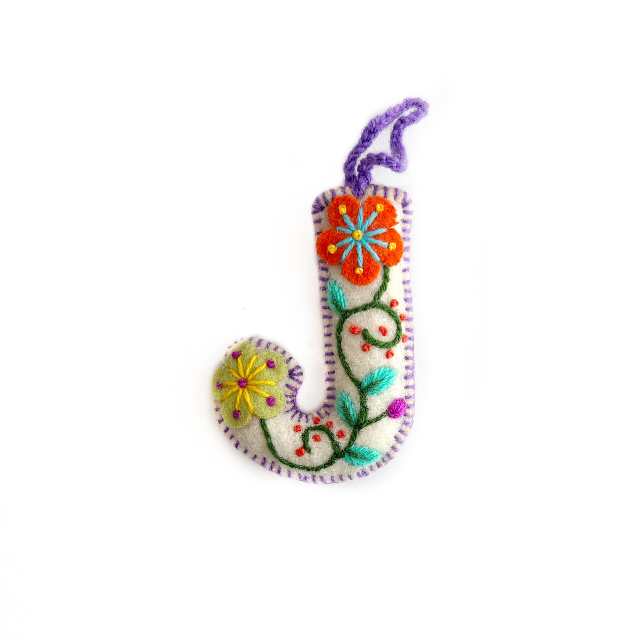 ホワイトレター - 刺繍ウールオーナメントアルファベットイニシャルABC 