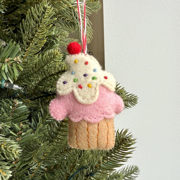 Felt Cupcake - Etsy