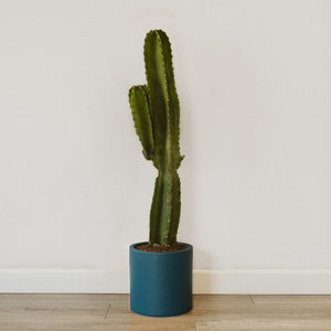 Large Planter - Deep Blue - Indoor + Outdoor Pot - 8 inch, 12 inch, 16 inch + 20 inch - Minimalist Home Decor