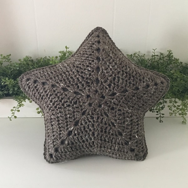 Star Pillow Crochet Pattern- Throw Pillow- Farmhouse Decor- Shabby Chic
