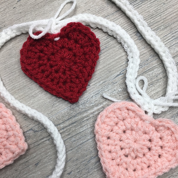 Motif au crochet guirlande de coeurs, décorations de la Saint-Valentin, sexe révélateur, décoration de chambre de bébé, décoration de chambre d'enfant