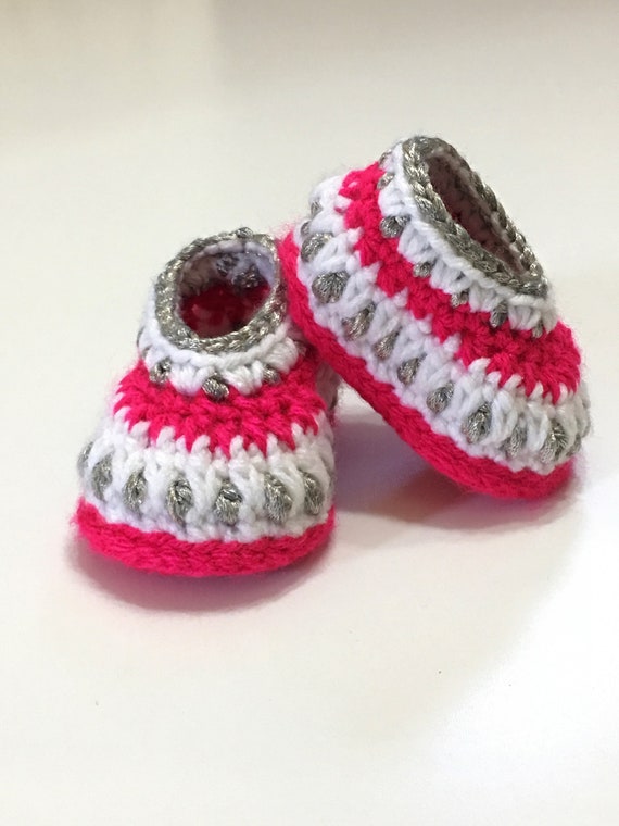 crochet infant shoes