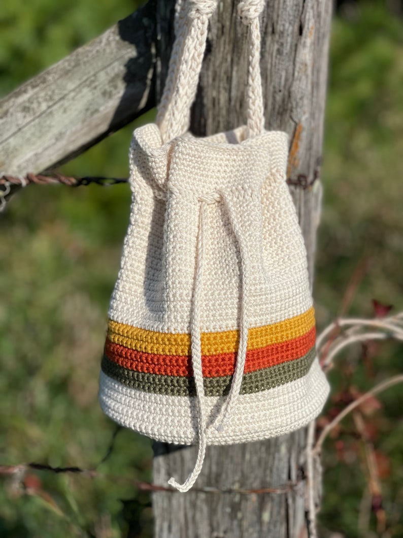Bucket Purse Crochet Pattern Boho Chic Purse Purse with Drawstring Crochet Hand Bag image 2