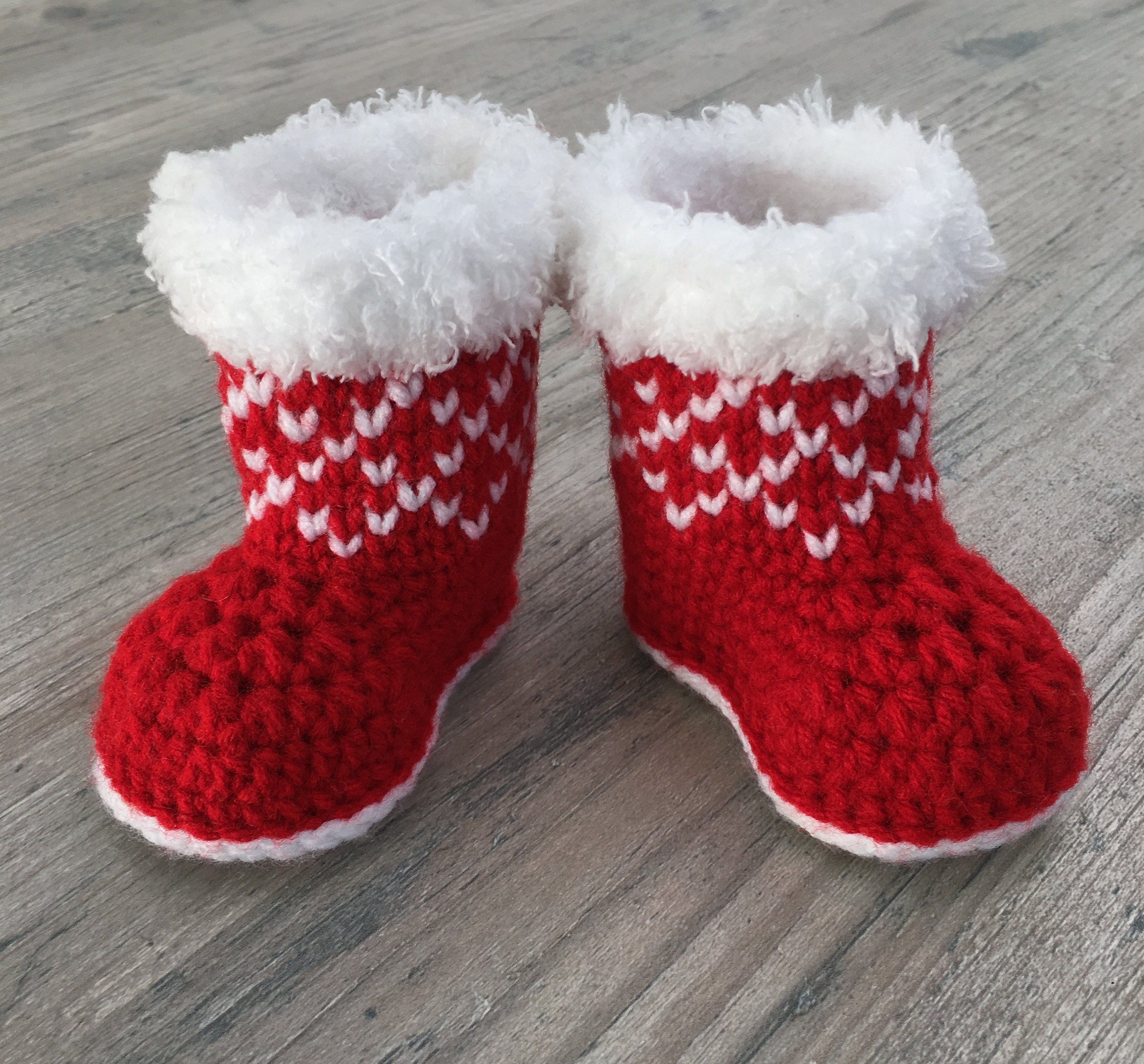 crochet christmas booties