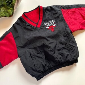 Vintage Chicago Bulls Basketball Reversible Pull-Over • 10/12