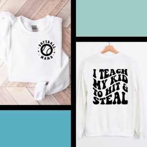 Ik leer mijn kind om te slaan en te stelen/softbal Mom- CREWNECK fleece sweatshirt