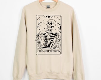 ras du cou avec carte de tarot amusante The Overthinker | Pull unisexe humoristique anxieux | Cadeau pour la santé mentale