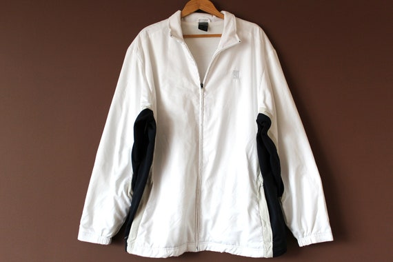 white nike windbreaker