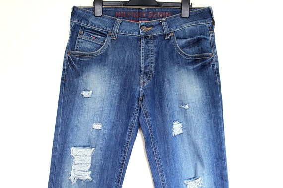 tommy hilfiger distressed jeans