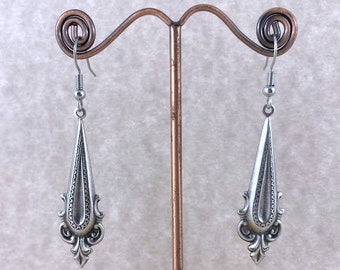 Silver Deco Teardrop Earrings