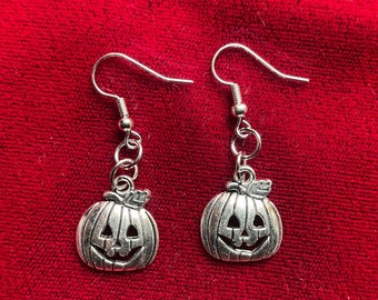 Jack o Lantern Pumpkin Earrings | Gothic Horror Fantasy Halloween