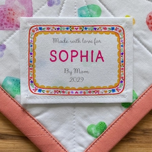 Etiquetas de costura personalizadas grandes Etiquetas de tela personalizadas para colchas Etiquetas de estadísticas de nacimiento Etiquetas para baby shower con flores y bosque