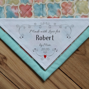 Groot driehoekig quiltlabel, gepersonaliseerde naailabels, gepersonaliseerde labels, uitgesneden labels, quiltlabels, naaien, breien, familiegeschenken
