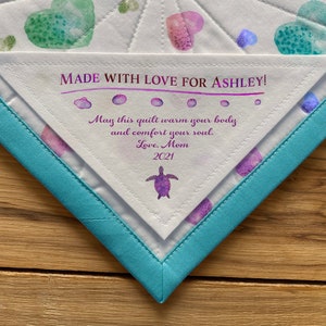 Grande etichetta trapunta triangolare, etichette di cucito, etichette personalizzate, fatte a mano, etichetta di cotone trapunta, modelli di trapunta, etichette personalizzate, tartaruga marina