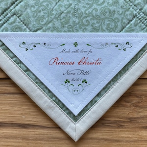 Etichetta trapunta ad angolo grande, etichette da cucito personalizzate, etichette trapunta personalizzate, etichette fatte a mano, etichette ritagliate, trifoglio verde
