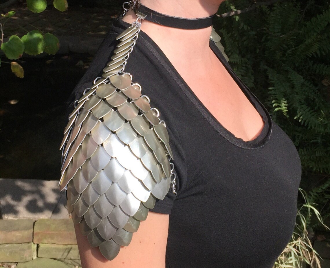 Scale Mail Shoulders Armor Shoulders Scale Mail Pauldrons Etsy