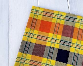 PLANTAIN MADRAS Fat Quarter, 100% algodón, 20x20 pulgadas (50 x 50 cm), cuadros con tonos amarillo, naranja y marrón