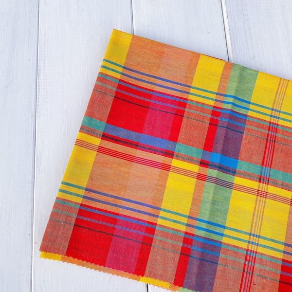 DAIQUIRI MADRAS Fat Quarter, 100% cotton, 20x20 inches (50x50 cm), Plaid with shades of Red, Orange, and Yellow