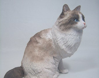 ¡Ahora, bésalo! (Figura de gato Ragdoll): Coloración personalizada disponible