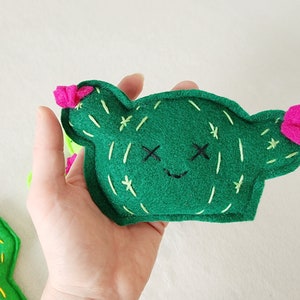 Cat Toys Cactus Catnip Toy Organic Catnip and bells inside Chubby