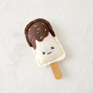 Cat Toys, Ice Cream Popsicle Cat Toy White