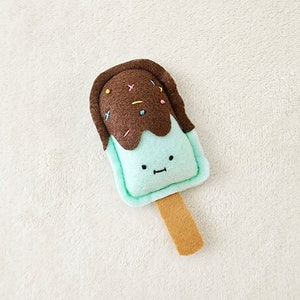 Cat Toys, Ice Cream Popsicle Cat Toy Green