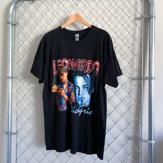 types of neck shirts