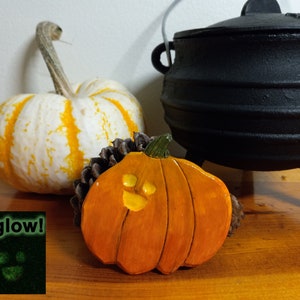 Adorable Glow in the Dark Jack o' Lantern Decor