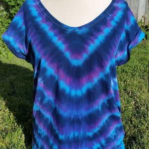 XS Women&#39;s Tie Dye Top, Women&#39;s XS Shirt, Purple and Blue Tie Dye