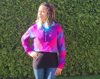 Tie Dye Crop Hoodie | Size Small Purple and Blue Tie Dye Crop Sweater