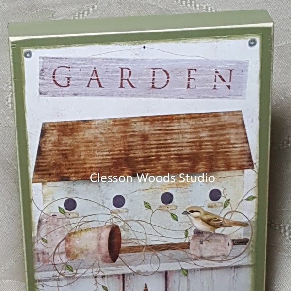 Garden Birdhouse Small Wood Block Sign (Green)