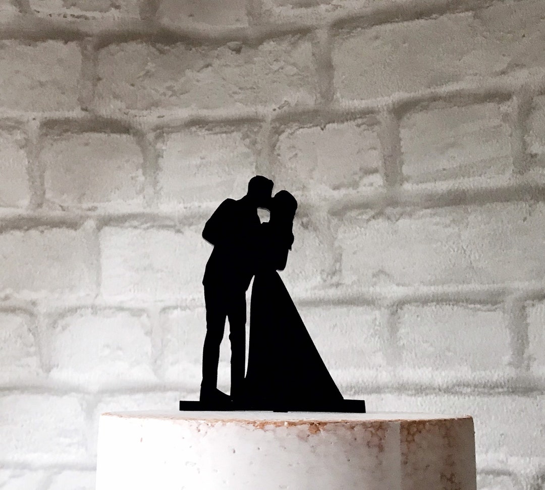 Bride and Groom Silhouette Wedding Cake Topper - Etsy