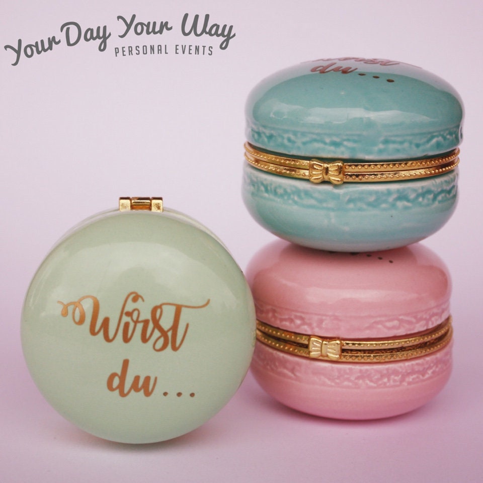 macaron ring box