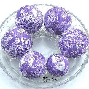 Purple and White Decorative Rag Balls for Bowls, Vase Fillers Orbs, Chinoiserie Fabric Covered Spheres, Table Centerpiece, All Season Decor.