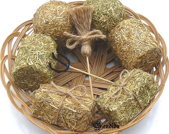 Mini Hay Bales, Straw Decorative Balls, Bowls or Vase Fillers, Primitive Orbs Spheres, Farmhouse Table Centerpiece, Ranch House Decor.