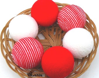 White and Red Decorative Balls for Bowls, Vase Fillers Orbs, Yarn Wrapped Striped Spheres, Dining Table Centerpiece, Christmas Home Decor.