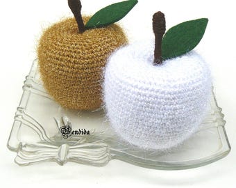 Crochet Apple Amigurumi, Gold and White Fruit Decoration, Bowl Fillers, Table Centerpiece, Farmhouse Kitchen Accent, Handmade Home Decor.