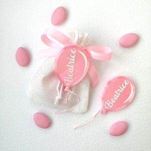 Balloon magnet with personalized name. Birth, Baptism, Birthday favor