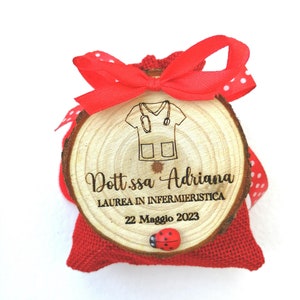 Graduation Favors Handmade Magnet Nurse Coat Wood Personalized Engraving Diameter 5cm-6cm