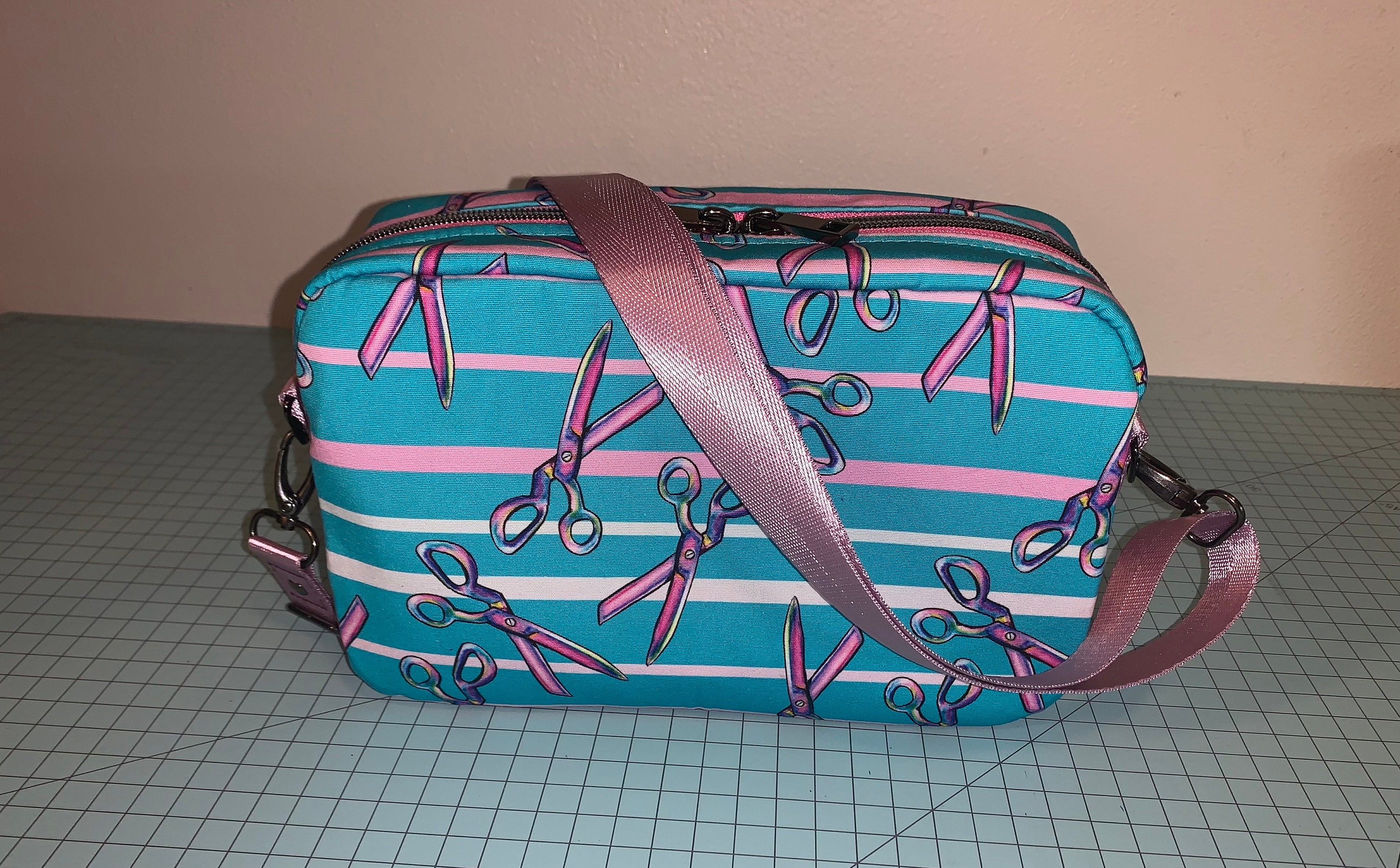 Color Changing Catalina Crossbody bag – Six-Stitches