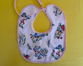 Babero vintage de los años 50: Estampado animal kitsch, sin usar (de stock antiguo).