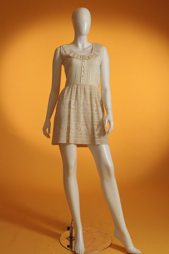 Vintage 1960's 'Dollyrockers Designed by Sambo' Iv