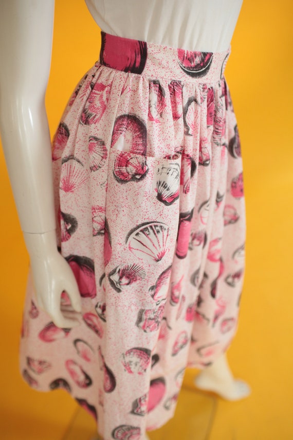 Vintage Skirt 1970s 1950s Style Pink & White Shel… - image 4
