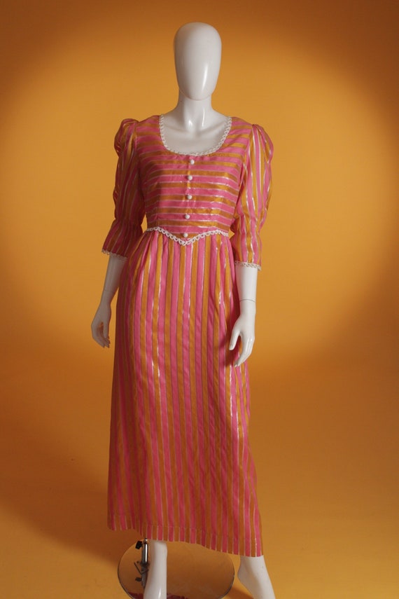 marion donaldson dress