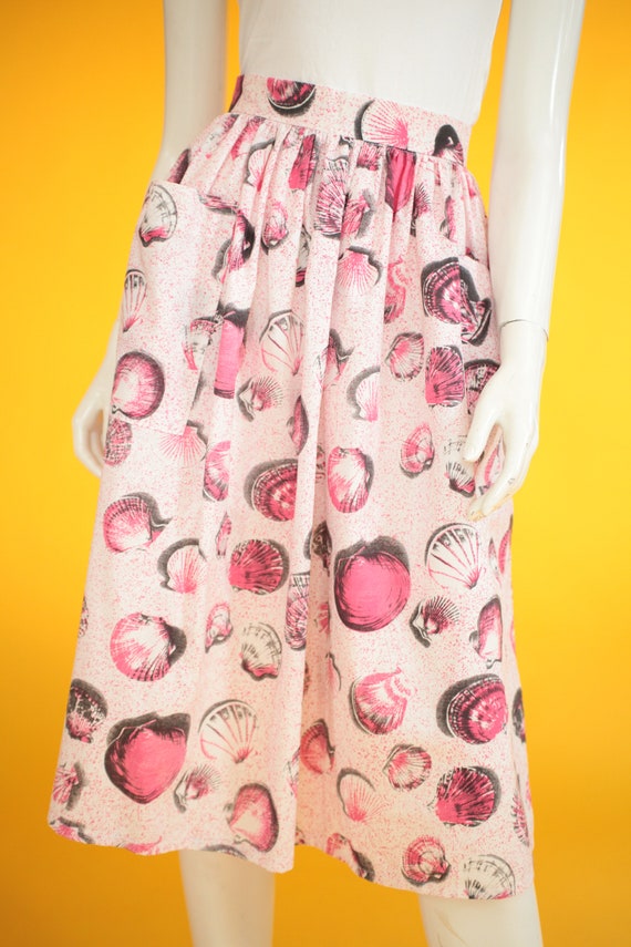 Vintage Skirt 1970s 1950s Style Pink & White Shel… - image 2