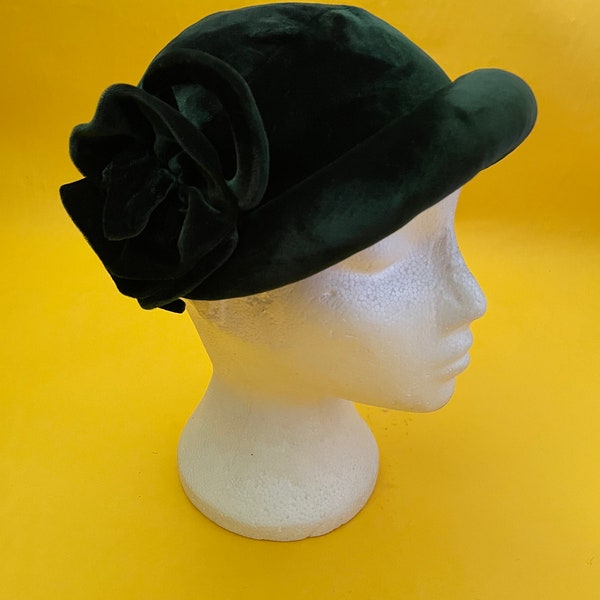 Vintage Hat 1950s Bottle Green Velvet Floral Detail Cap with Padded Brim by 'Jacoll'