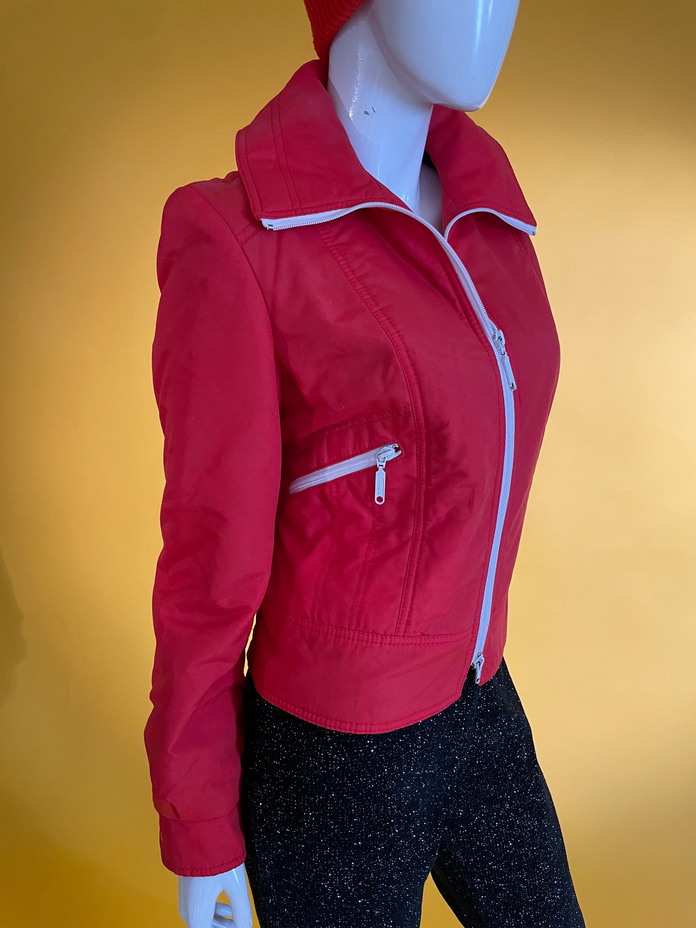 Vintage Jacket 1970s Red & White Ski Coat Bomber by Valmeline Etsy